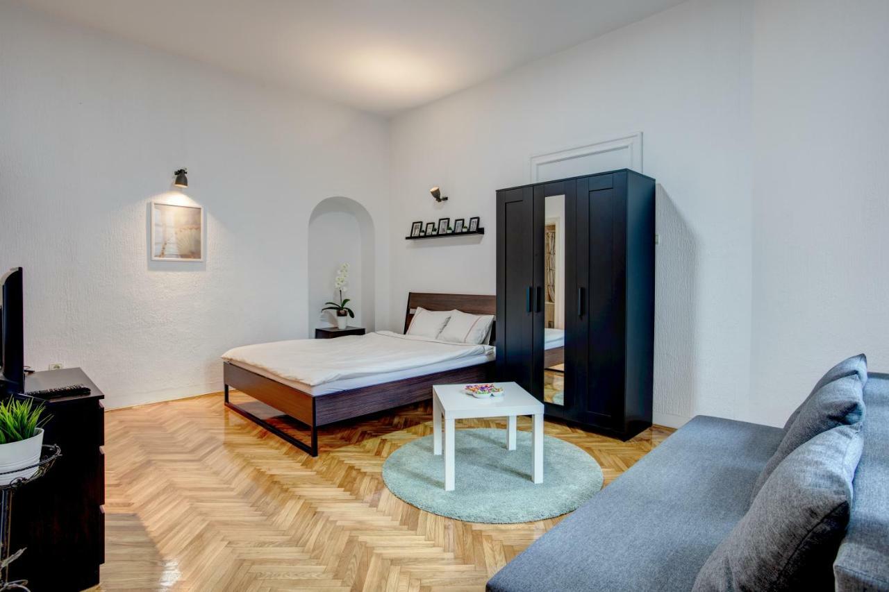 Dora Apartment Belgrade Exterior photo